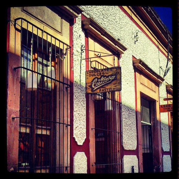 Chocolates y Dulces "Costanzo" León, Guanajuato