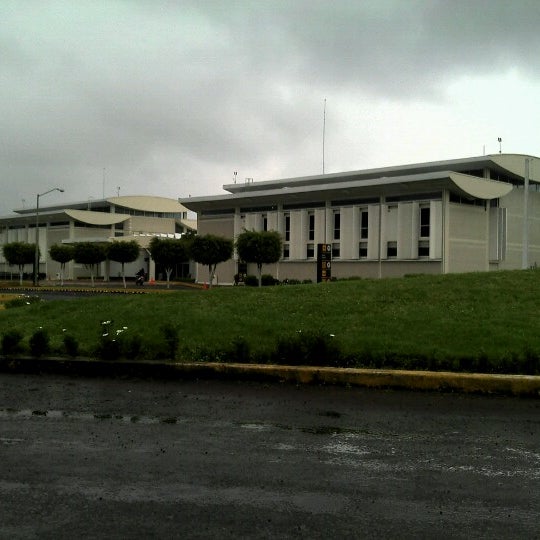 Photo taken at Aeropuerto Internacional de Uruapan (UPN) by César on 10/1/2012