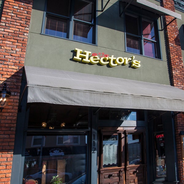 1/15/2014にHector&#39;s RestaurantがHector&#39;s Restaurantで撮った写真