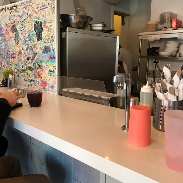 9/29/2018にKat O.がbaba cool cafeで撮った写真