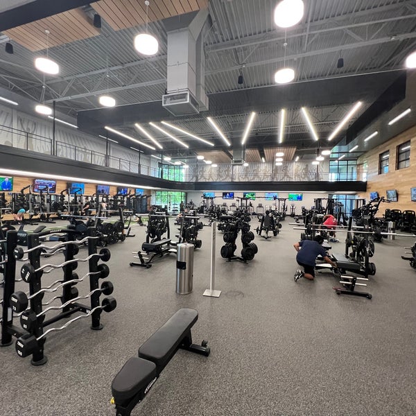 Farmers Branch Community Recreation Center 7 tips from 302 visitors
