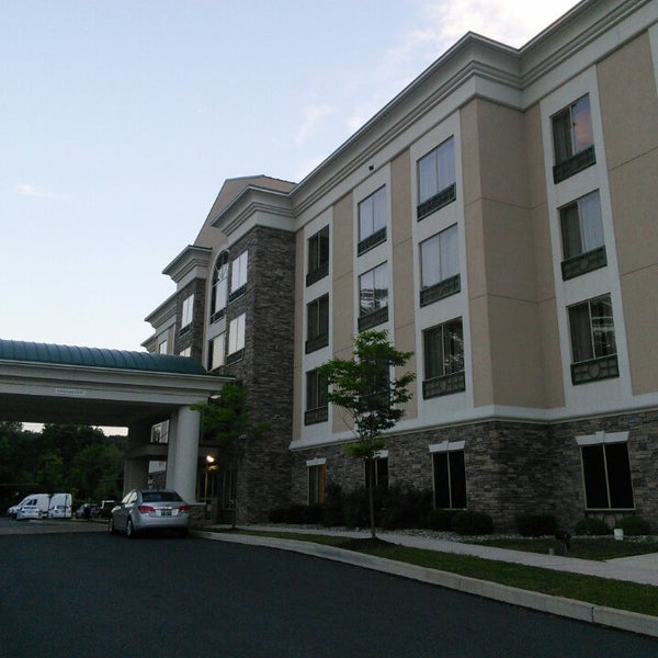 6/25/2014에 Mike K.님이 Holiday Inn Express &amp; Suites Stroudsburg-Poconos에서 찍은 사진