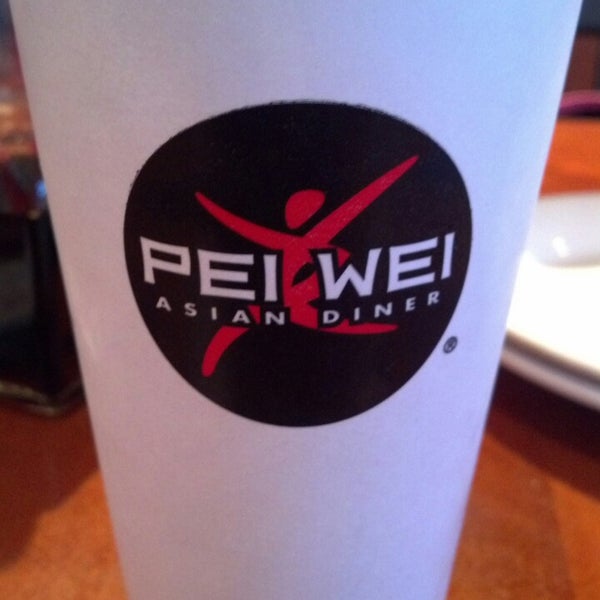 Photo taken at Pei Wei by Lupe L. on 2/14/2013