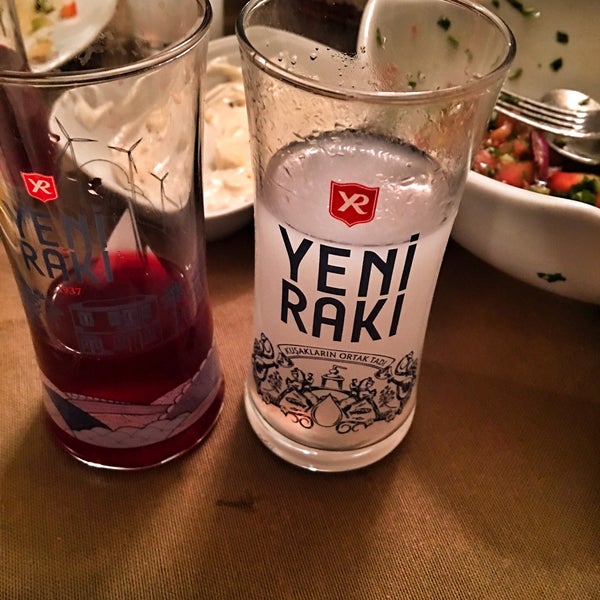 Foto tirada no(a) Taşplak Restaurant por Şᴇɴᴇʀ ɢ. em 12/30/2017