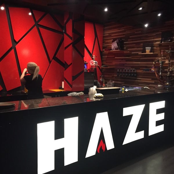 รูปภาพถ่ายที่ Haze Lounge โดย Loai A. เมื่อ 10/24/2014