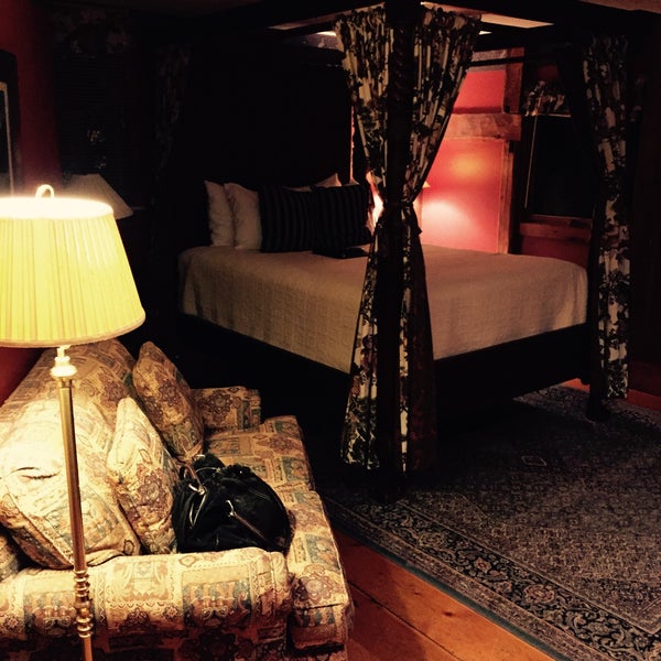 1/14/2015にИрина К.がThree Chimneys Innで撮った写真
