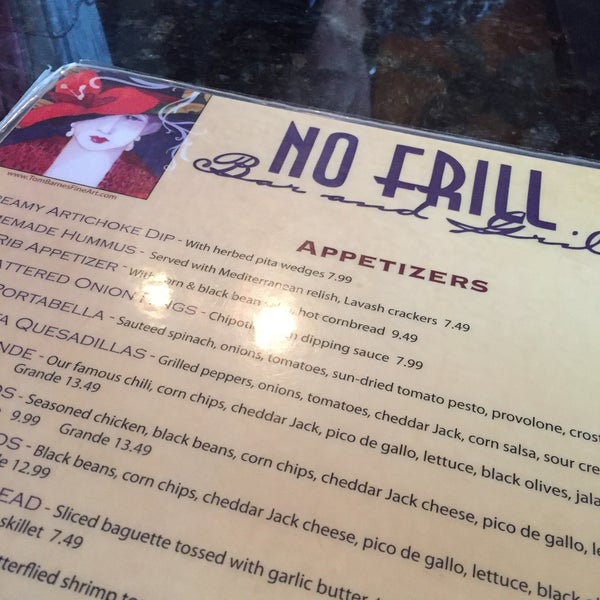 รูปภาพถ่ายที่ No Frill Bar and Grill โดย Ashley S. เมื่อ 5/19/2016
