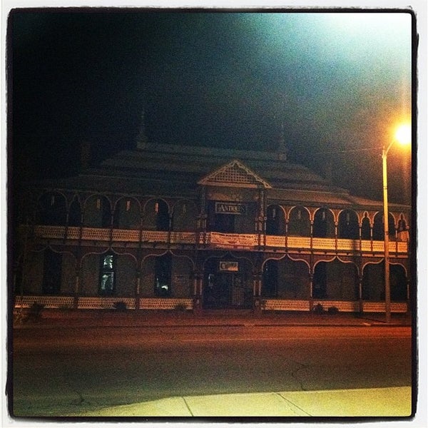 The Chimes Antiques Lake Elsinore Historic District Lake Elsinore, CA
