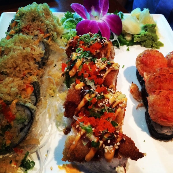 Photo taken at Blu Sushi by Reneta T. on 4/3/2014