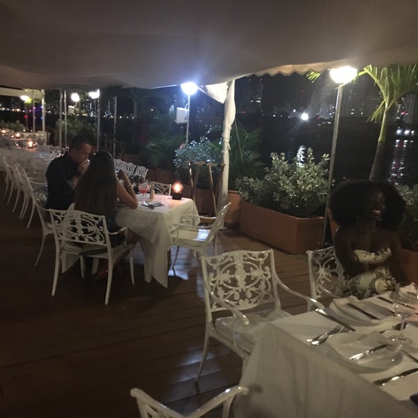 Foto diambil di Restaurante  Club de Pesca oleh Jessica S. pada 9/10/2017