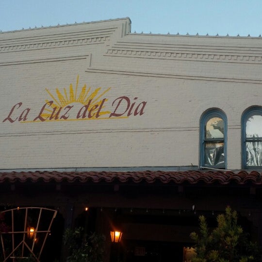 Photo taken at La Luz Del Dia Restaurant by MJ .. on 10/26/2014
