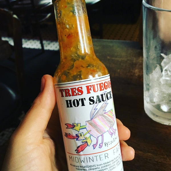 The pizza is excellent as is the service. Now lets talk about the perfection of this Salsa! Ask for it and try it with your pizza. AMAZING!