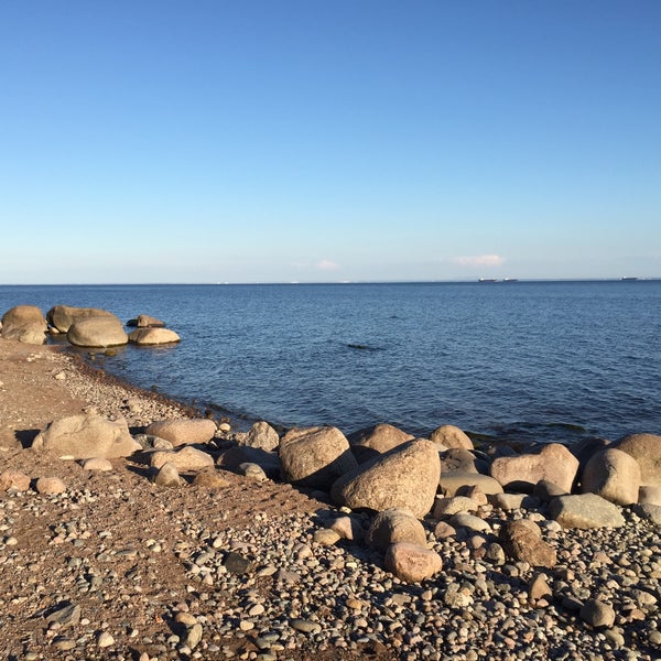 Море пляж. Мусагалиев море целовало пляж песчаный. Мусагалиев море целовало пляж песчаный. Белый песок. Мусагалиев море целовало пляж песчаный.