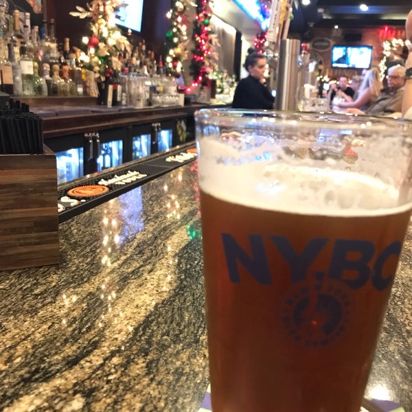 12/28/2018 tarihinde Eve B.ziyaretçi tarafından The New York Beer Company'de çekilen fotoğraf
