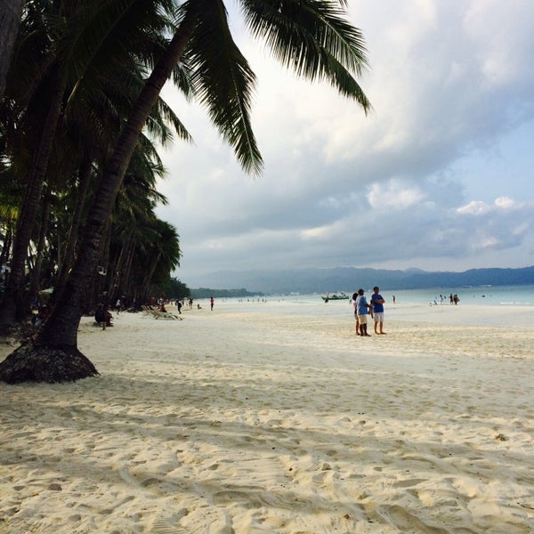 Fridays Boracay 5 Боракай