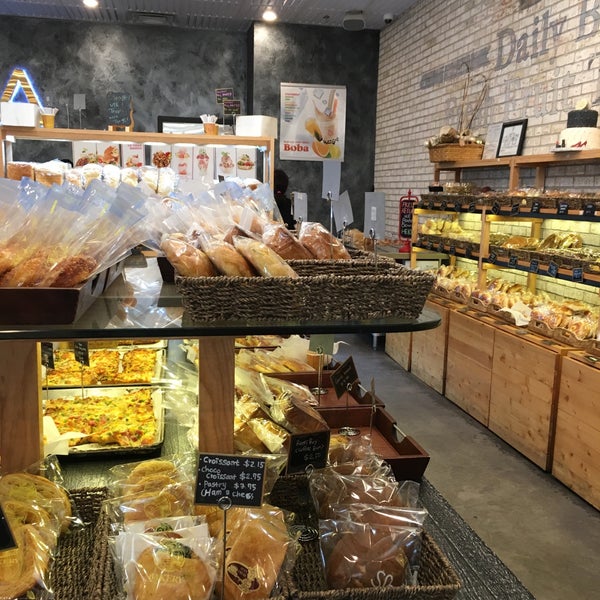 10/18/2017에 Andrea T.님이 Shilla Bakery &amp; Cafe (Tysons Corner)에서 찍은 사진