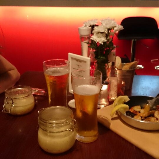 7/12/2014 tarihinde Павел М.ziyaretçi tarafından FiveRestaurant'de çekilen fotoğraf