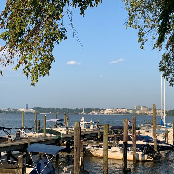 Belle Haven Marina Harbor or Marina in Alexandria