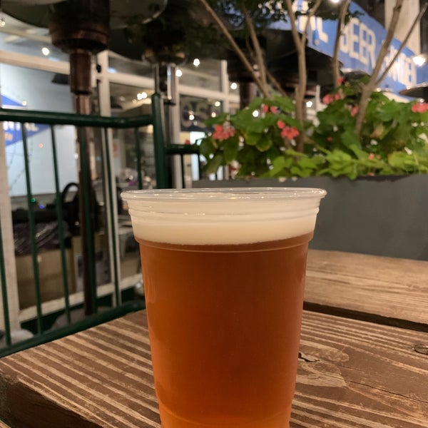 Continental Beer Garden North Rosslyn 1901 Fort Myer Dr