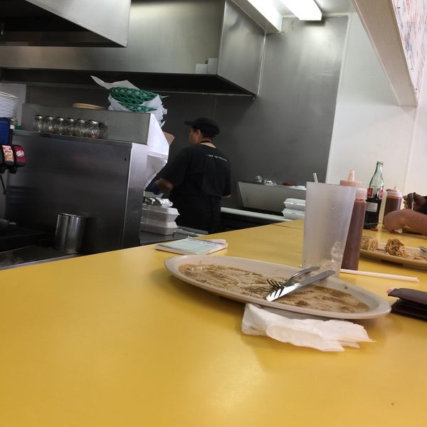 3/25/2016 tarihinde Brian S.ziyaretçi tarafından El Taco De Mexico'de çekilen fotoğraf