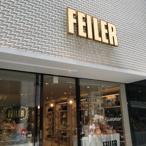 Photos At Feiler 銀座本店 Miscellaneous Shop In 銀座