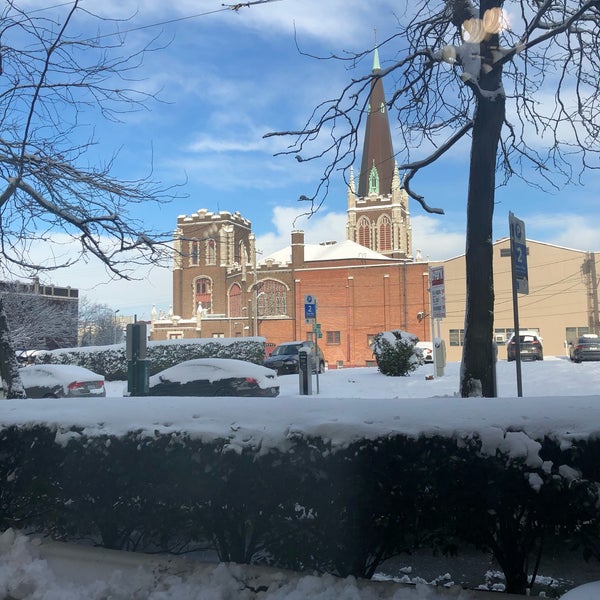 Sports Hair Salon Hair Salon in Seattle