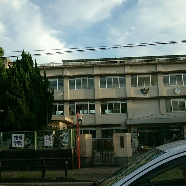 Foto Di 宮崎大学教育文化学部附属中学校 Scuola Media In Miyazaki Shi