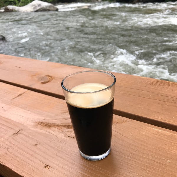 Photo taken at Hickory Nut Gorge Brewery by Jeff H. on 5/21/2018