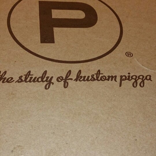 8/10/2014 tarihinde Lashay M.ziyaretçi tarafından Pieology Pizzeria'de çekilen fotoğraf