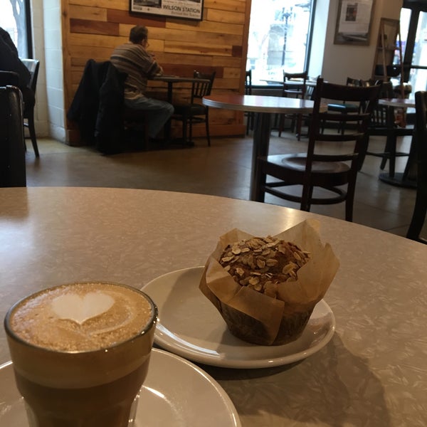 1/27/2017にAlina S.がEverybody&#39;s Coffeeで撮った写真