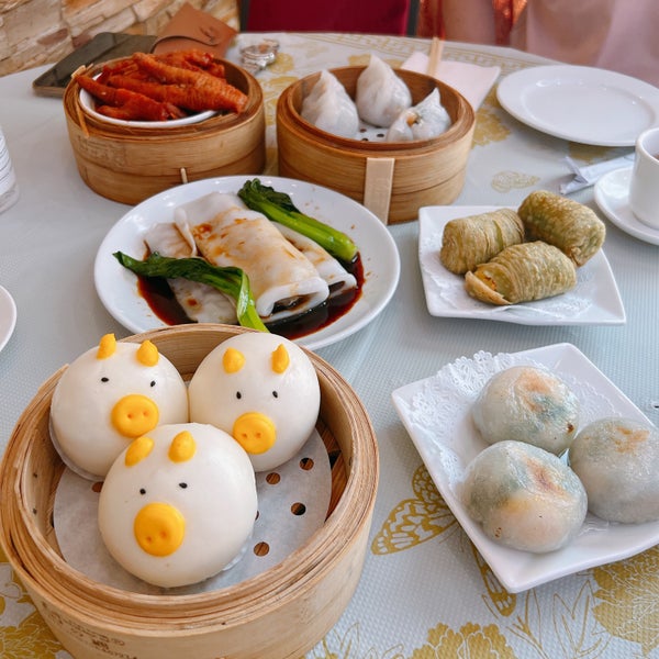 9/19/2022 tarihinde Yao L.ziyaretçi tarafından Golden Unicorn Restaurant 麒麟金閣'de çekilen fotoğraf