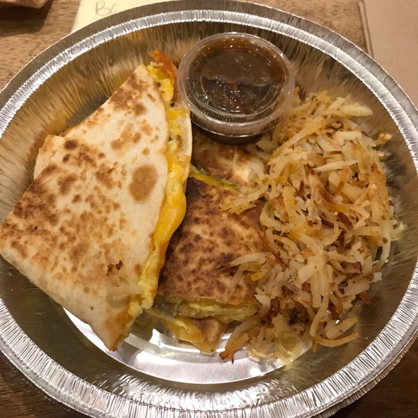 Olive Avenue Market Gourmet Store in Redlands