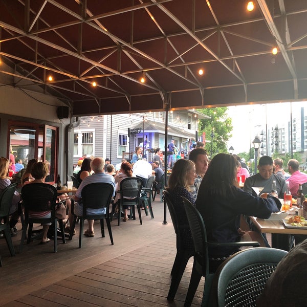 Photo taken at Flatwater Restaurant by Leonardo C. on 6/24/2018