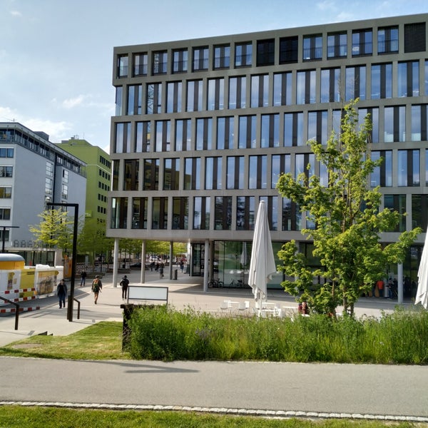 Foto scattata a Fachhochschule Nordwestschweiz FHNW | Campus Brugg-Windisch da Martin il 5/16/2019