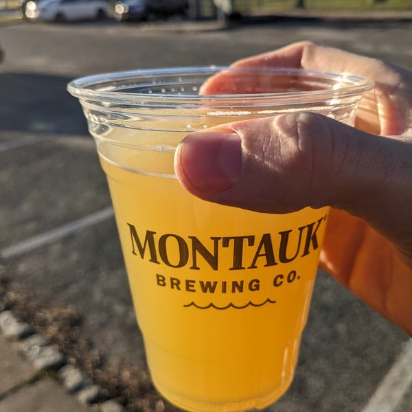 Foto tirada no(a) Montauk Brewing Company por Martin em 12/21/2023
