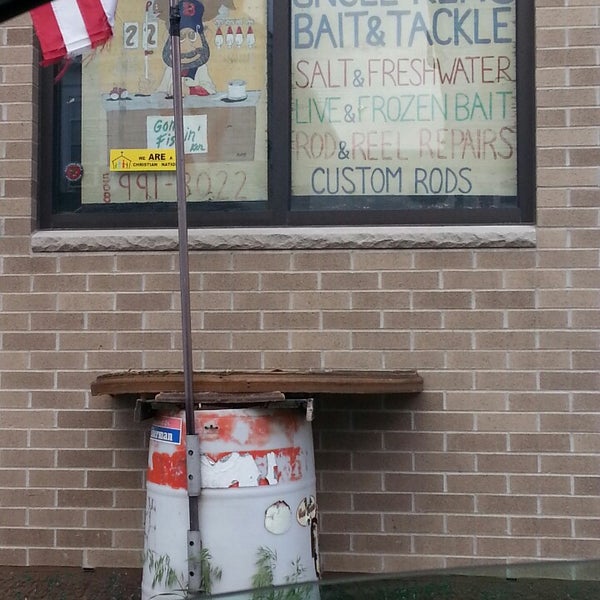 Uncle ken's bait and tackle Clearance