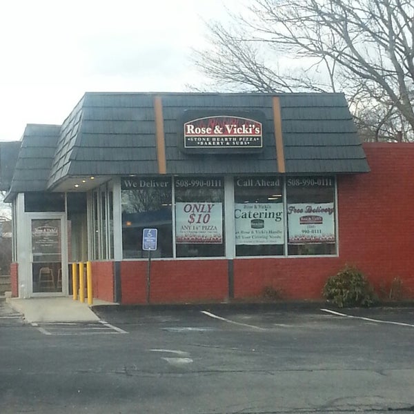 Rose & Vicki's Pizza (Now Closed) Dartmouth, MA