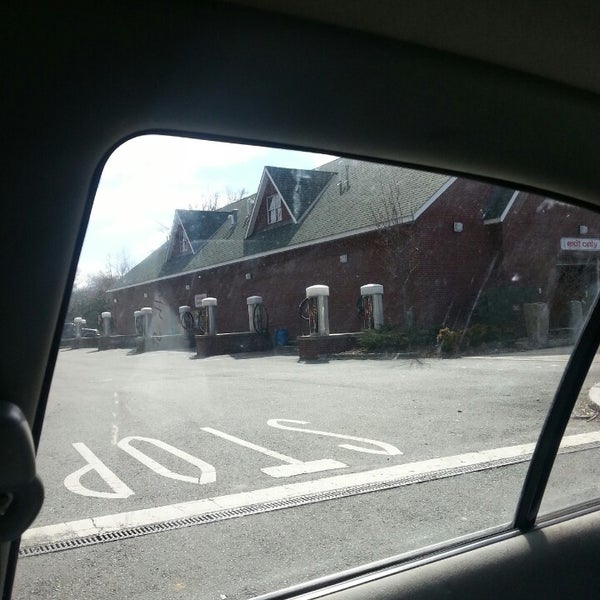 Nice and Clean Car Wash 1 tip from 58 visitors