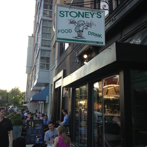 Photo taken at Stoney&#39;s On L by Lauren F. on 6/23/2014