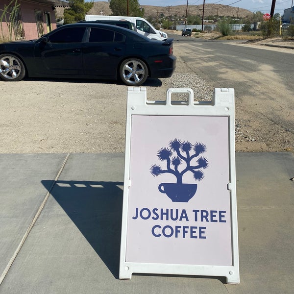 Photo taken at Joshua Tree Coffee Company by Eunice H. on 9/17/2021