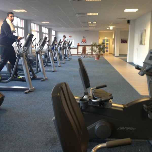 Point Fitness конный переулок