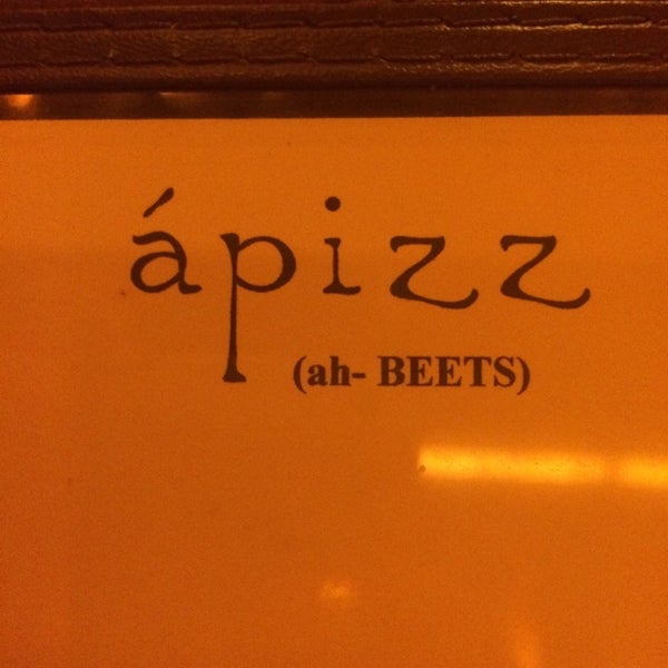 6/29/2014 tarihinde Meredith G.ziyaretçi tarafından Apizz Restaurant'de çekilen fotoğraf