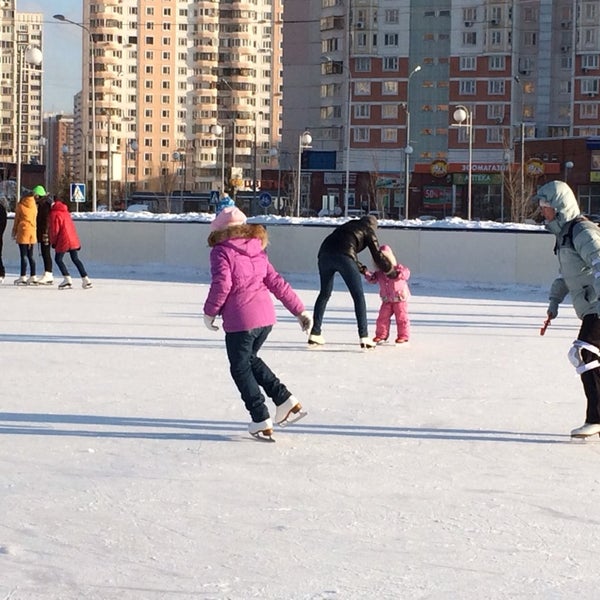 Каток москва парк имени артема боровика фото