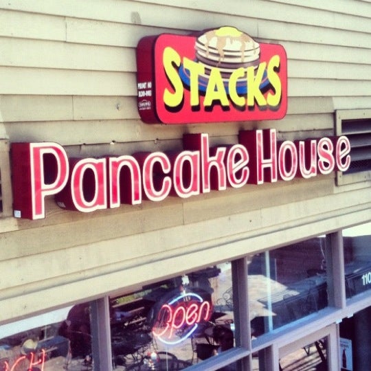 Photo taken at Stacks Pancake House by Michael on 9/15/2012