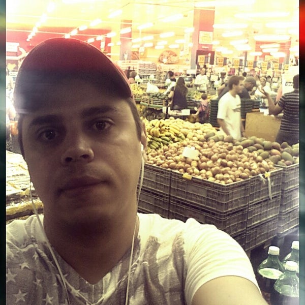 Super Golff - Supermarket in Londrina