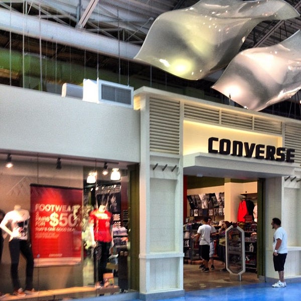 pollo Embutido Oponerse a Converse Factory Outlet - 11401 NW 12th St