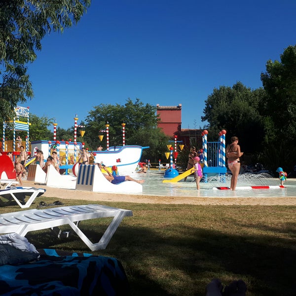 Photos At Piscine Camping Sérignan Plage Pool