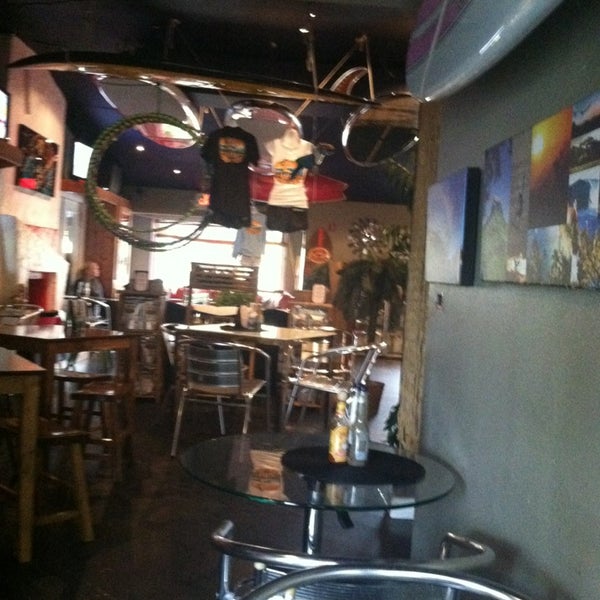 1/7/2013にTed T.がLelu Coffee Loungeで撮った写真