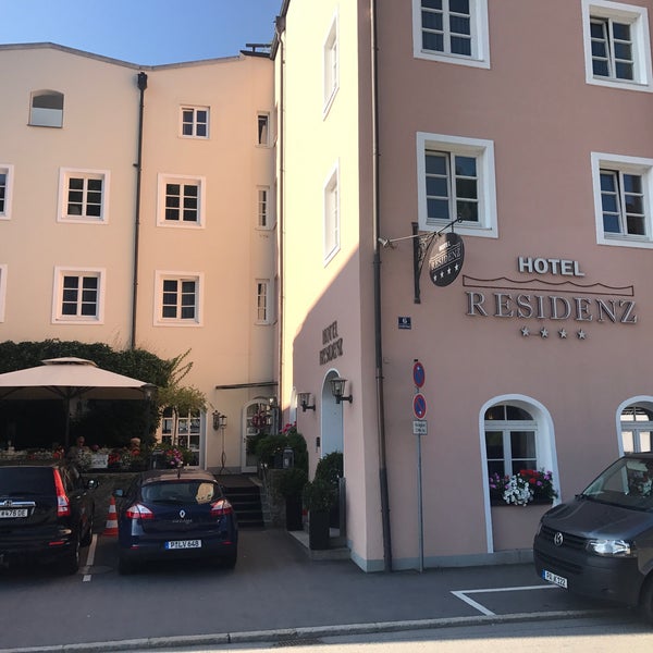 Asia laden passau