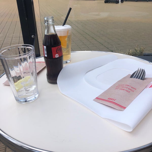 BAVET - Italian Restaurant